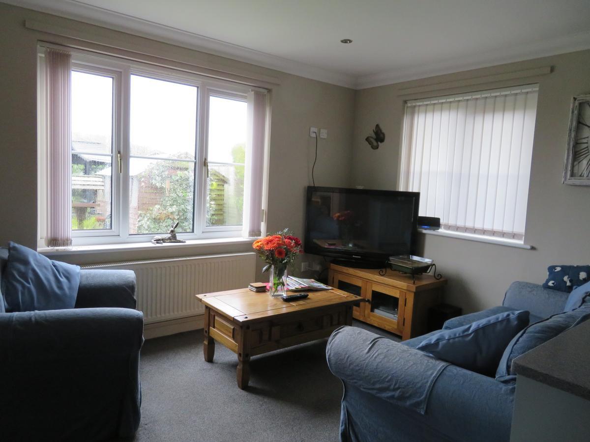 Acer Lodge Bed & Breakfast Mundford Екстер'єр фото