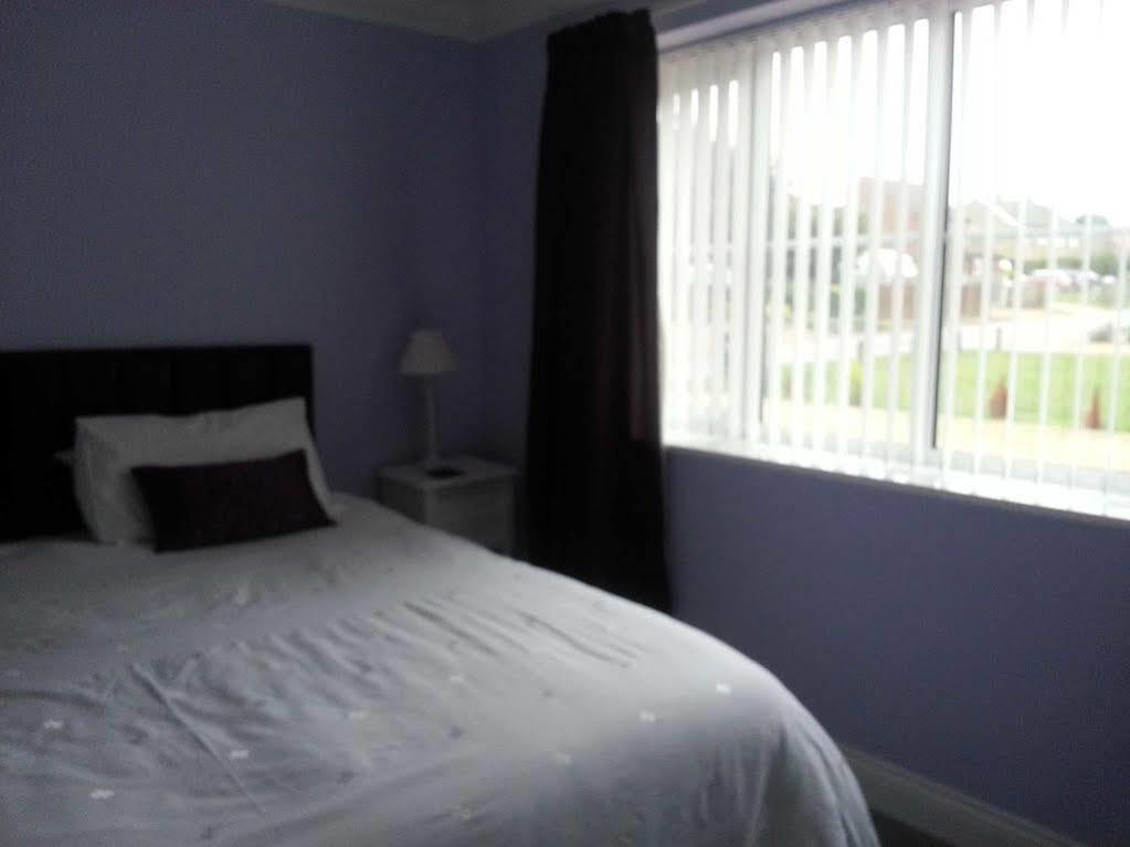Acer Lodge Bed & Breakfast Mundford Екстер'єр фото