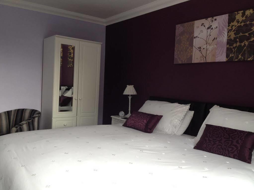 Acer Lodge Bed & Breakfast Mundford Екстер'єр фото